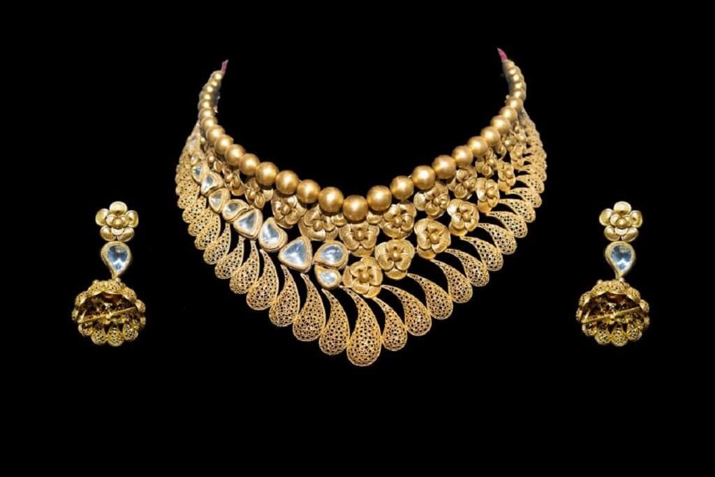 Antique gold jewellery photography Udaipur — Mn Photography Studio